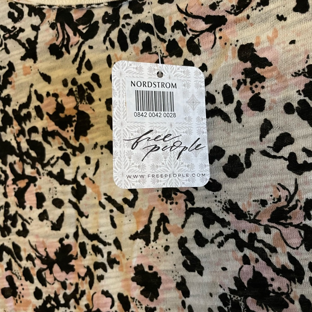 NWT Free People short sleeve cotton tee, M - Picture 5 of 5